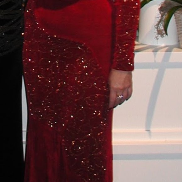 Vintage Lori Weidner Garnet Gown - Picture 2 of 14